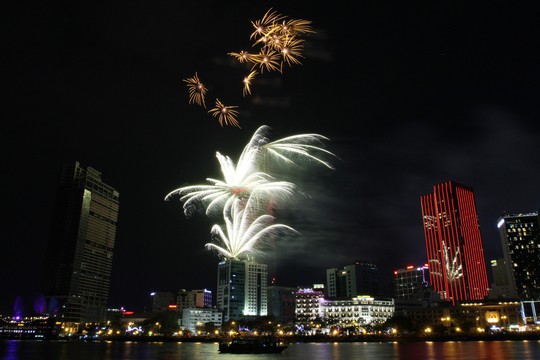 Những hình ảnh đặc sắc, lộng lẫy mừng đại lễ 40 năm