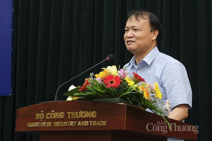 Bộ Công Thương đẩy mạnh tuyên truyền về Hiệp định EVFTA bo cong thuong day manh tuyen truyen ve hiep dinh evfta