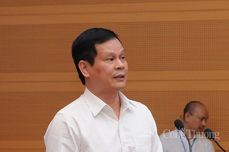 nganh nang luong da di dung huong trong phat trien nang luong tai tao