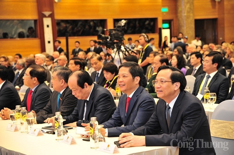 Khai mạc Hội nghị Cấp cao ASEAN lần thứ 36 theo hình thức trực tuyến khai mac hoi nghi cap cao asean lan thu 36 theo hinh thuc truc tuyen