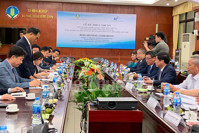 han quoc ho tro 45 trieu usd cai tien chuoi gia tri lua gao o dong bang song hong