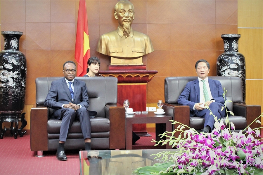 undefined 2818 dba8ab362ab6650b2838aa629411f32f