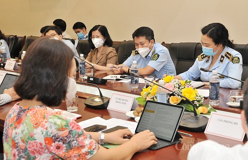 Xây dựng lực lượng Quản lý thị trường trong sạch, vững mạnh, chính quy, hiện đại