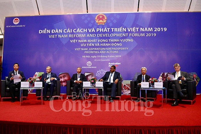 Hướng tới thể chế kinh tế thị trường hiện đại, hội nhập huong toi the che kinh te thi truong hien dai hoi nhap