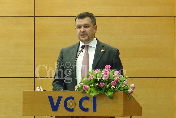 Doanh nghiệp Việt Nam – Nga: Chủ động hợp tác tạo đột phá mới doanh nghiep viet nam nga chu dong hop tac tao dot pha moi