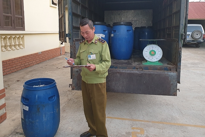 lang son thu giu 800kg long lon tuoi uop lanh khong dam bao dieu kien ve sinh thu y