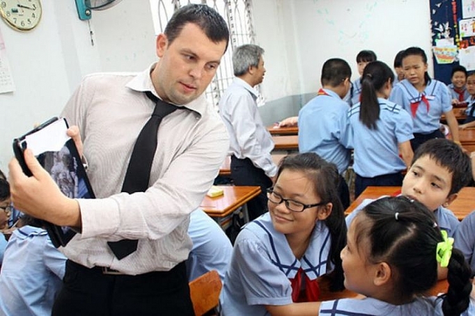 Từ năm 2022, lao động nước ngoài tại Việt Nam phải đóng 8% BHXH bắt buộc tu nam 2022 lao dong nuoc ngoai tai viet nam phai dong 8 bhxh bat buoc