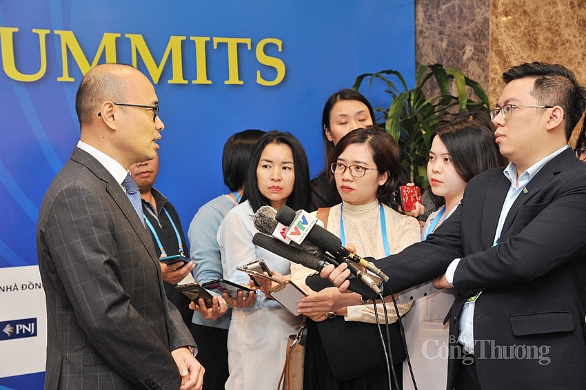ASEAN cam kết chung tay xử lý các biện pháp phi thuế quan ứng phó với đại dịch Covid-19 ASEAN cam kết chung tay xử lý các biện pháp phi thuế quan ứng phó với đại dịch Covid 19