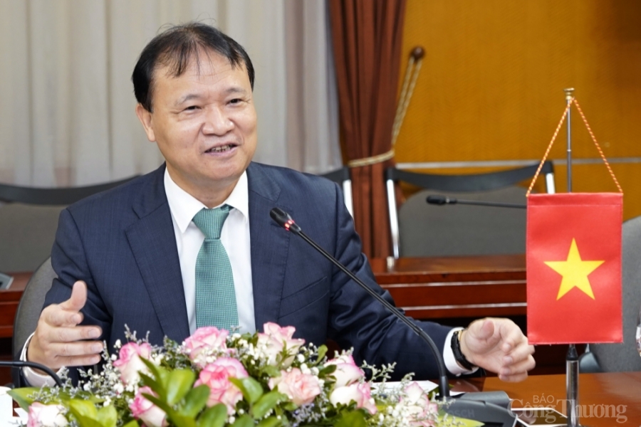 Việt Nam – Cộng hòa Séc: Tăng cường hợp tác trong lĩnh vực sản xuất ô tô Việt Nam – Cộng hòa Séc: Tăng cường hợp tác trong lĩnh vực sản xuất ô tô