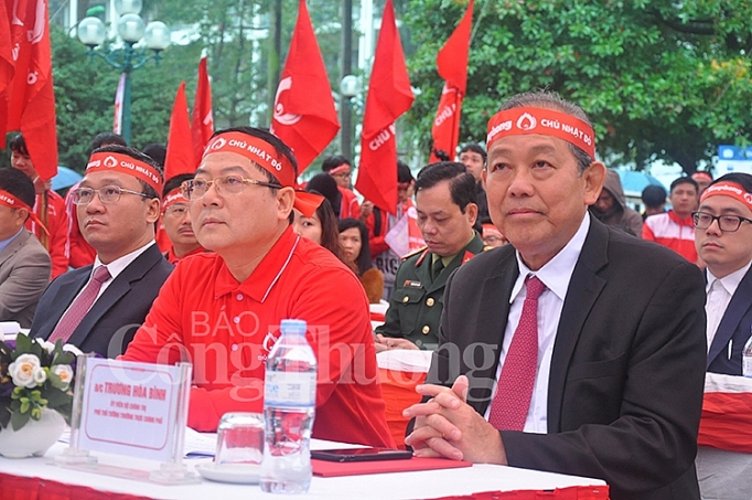 bo cong thuong dong hanh cung chu nhat do 2020
