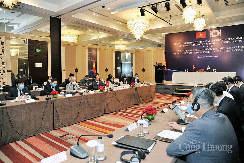 Việt Nam – Hàn Quốc: Hướng tới cân bằng kim ngạch thương mại 100 tỷ USD năm 2023 Việt Nam – Hàn Quốc: Hướng tới cân bằng kim ngạch thương mại 100 tỷ USD năm 2023