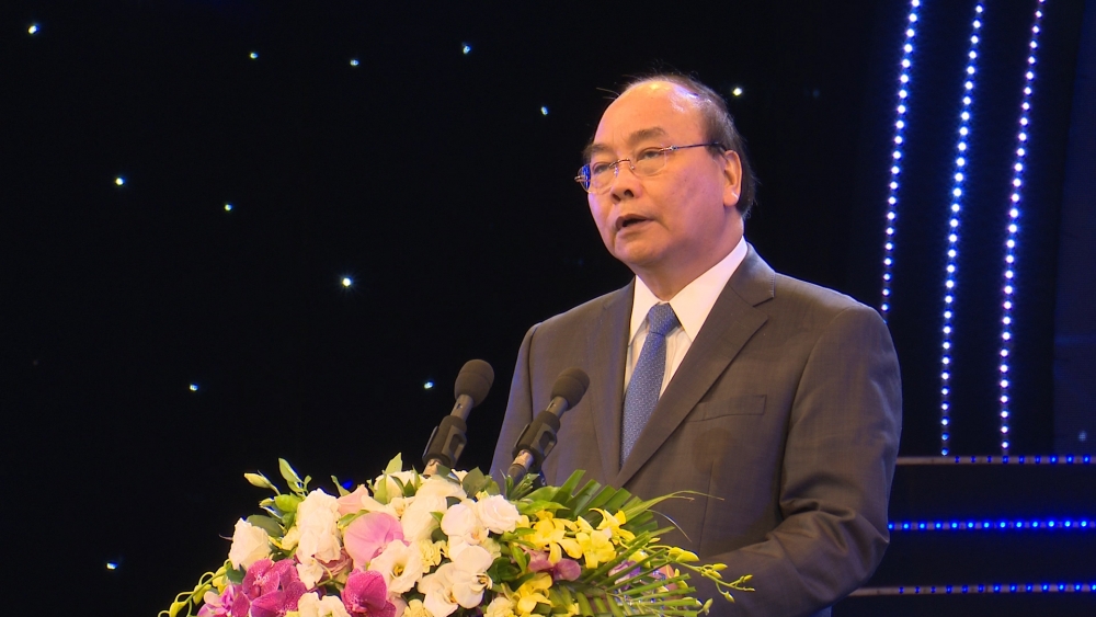 pm urges more high tech foreign investment promises better incentives