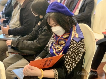 Khám phá vũ trụ qua