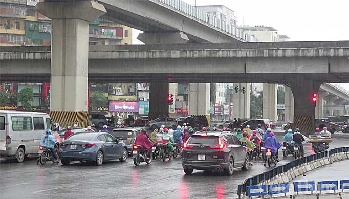 ha noi ngay dau tien sau khi noi long cach ly xa hoi
