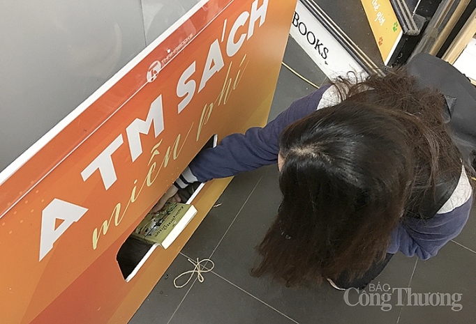 lan toa van hoa doc tu cay atm sach mien phi