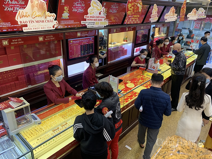 Giá vàng chiều nay 4/7/2024: Vàng Giá vàng chiều nay 4/7/2024: Vàng