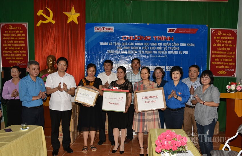 “Nối nhịp” yêu thương đến học sinh nghèo vượt khó tại Hà Giang