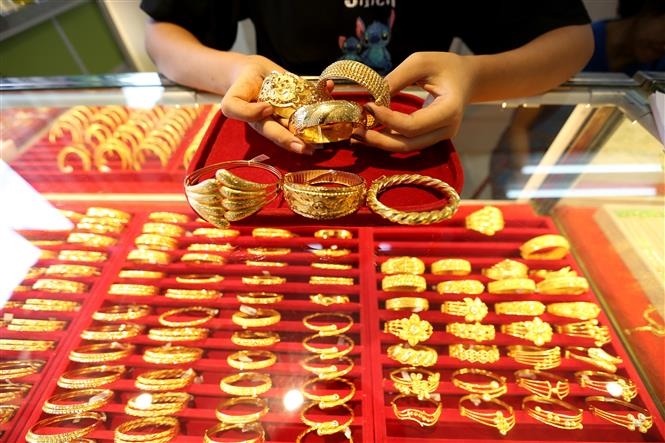 Vàng trong nước giao dịch ổn định Vàng trong nước giao dịch ổn định