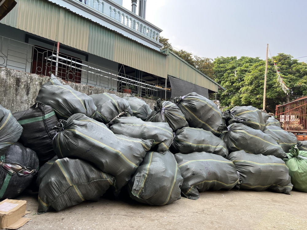 Hàng hoá được kiểm đếm với số lượng lớn