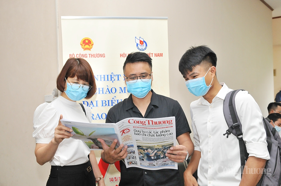 Giải Báo chí 70 năm ngành Công Thương: Tôn vinh 41 nhóm tác giả, tác phẩm Giải Báo chí 70 năm ngành Công Thương: Tôn vinh 41 nhóm tác giả, tác phẩm