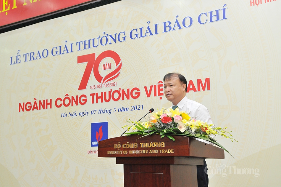 Giải Báo chí 70 năm ngành Công Thương: Tôn vinh 41 nhóm tác giả, tác phẩm Giải Báo chí 70 năm ngành Công Thương: Tôn vinh 41 nhóm tác giả, tác phẩm