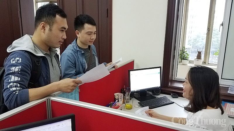 cai cach thu tuc hanh chinh nganh hoa chat dong cung doanh nghiep