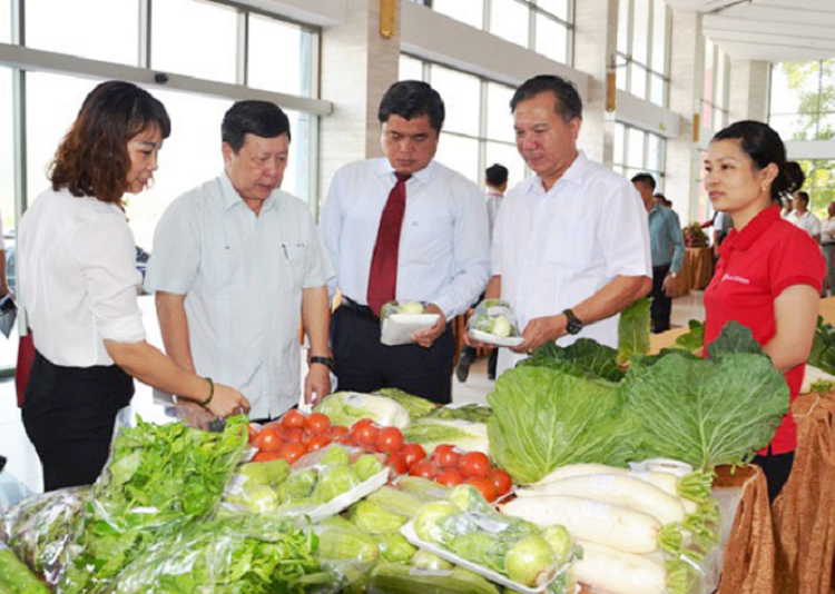 lao cai tao dot pha trong xuc tien thuong mai thu hut dau tu