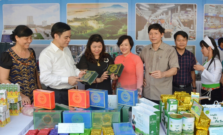 Phú Thọ đẩy mạnh kết nối giao thương tiêu thụ hàng hóa phu tho day manh ket noi giao thuong tieu thu hang hoa 1