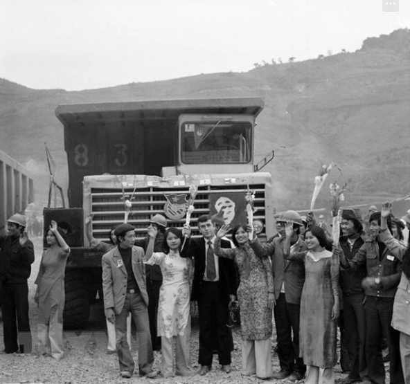 Công trình do Đảng và Nhà nước Liên Xô trước đây hỗ trợ xây dựng, là biểu tượng cho tình hữu nghị Việt Xô, là tấm lòng quý báu của nhân dân Liên Xô dành cho Việt Nam trong công cuộc đổi mới đất nước sau chiến tranh Công trình do Đảng và Nhà nước Liên Xô trước đây hỗ trợ xây dựng, là biểu tượng cho tình hữu nghị Việt Xô, là tấm lòng quý báu của nhân dân Liên Xô dành cho Việt Nam trong công cuộc đổi mới đất nước sau chiến tranh