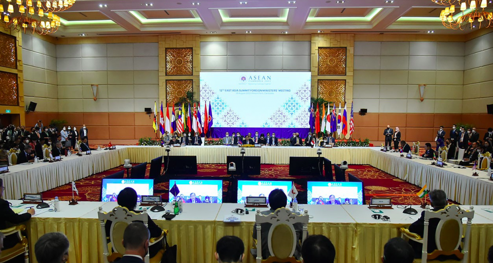 Các Bộ trưởng Ngoại giao dự Hội nghị Cấp cao Đông Á Các Bộ trưởng Ngoại giao dự Hội nghị Cấp cao Đông Á