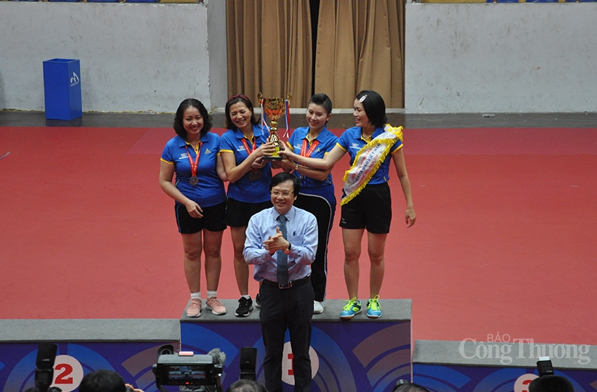 Liên Chi hội Đài Truyền hình Việt Nam đạt Cúp vô địch đồng đội nữ 1503-dsc-0732-copy
