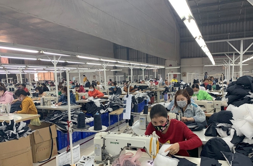 Hòa Bình đẩy mạnh tư vấn việc làm, đào tạo nghề cho lao động 0100-lao-dong-hoa-binh