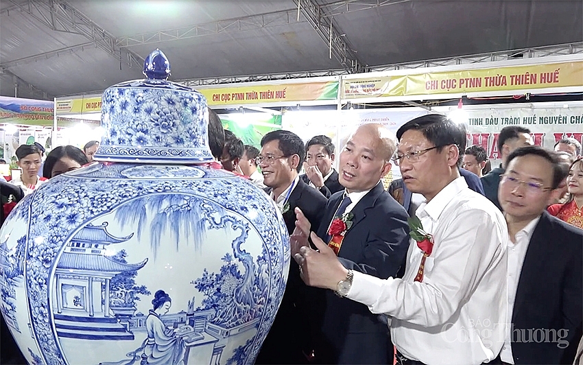 hội chợ sẽ góp phần lớn vào việc quảng bá, giới thiệu về thành tựu và tiềm năng phát triển kinh tế của các tỉnh Đồng bằng Bắc Bộ hoi-cho-nong-nghiep-quoc-te-dong-bang-bac-bo-2020-khong-ngung-nang-cao-chat-luong-4