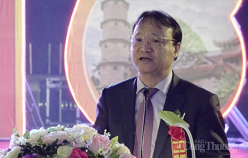 Thúc đẩy xúc tiến thương mại khu vực đồng bằng sông Hồng thuc-day-xuc-tien-thuong-mai-khu-vuc-dong-bang-song-hong-1