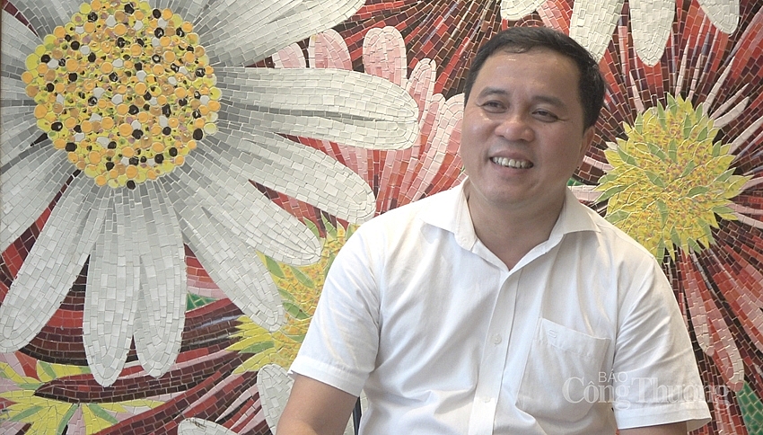 Nghệ nhân Nguyễn Quý Sơn (Giang Cao, xã Bát Tràng, huyện Gia Lâm, Hà Nội) 5009-nn-nguyen-quy-son-3