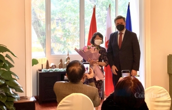 Tìm hiểu văn hoá Ba Lan qua “Ngữ pháp tiếng Ba Lan”