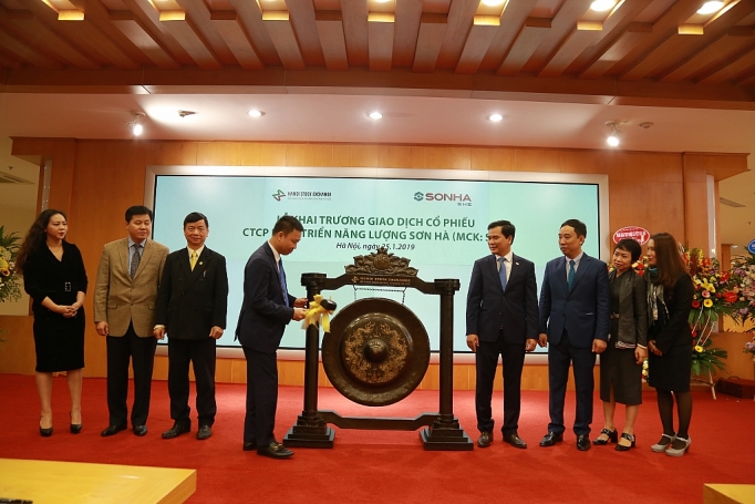 SHE chính thức niêm yết trên sàn HNX she chinh thuc niem yet tren san hnx
