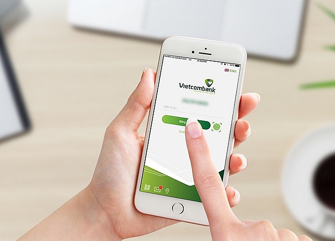 vietcombank trien khai tinh nang thanh toan ve tau xe tren vcb mobile b nking