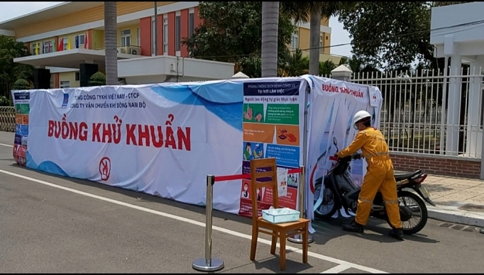 quyet liet trien khai cac giai phap phong chong dich covid 19