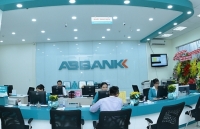 ABBANK ủng hộ 5 tỷ đồng trong giai đoạn cao điểm chống dịch COVID-19