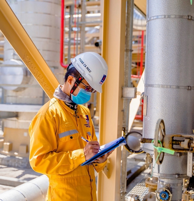 Tập đoàn Dầu khí Quốc gia: Đồng bộ giải pháp ứng phó vượt qua tác động kép tap doan dau khi quoc gia dong bo giai phap ung pho vuot qua tac dong kep