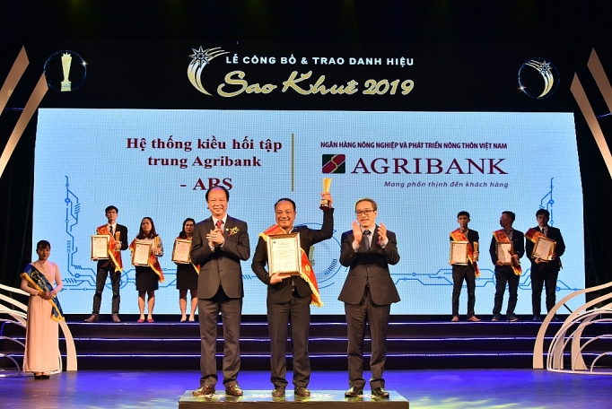 agribank duoc vinh danh tai 2 hang muc giai thuong sao khue 2019