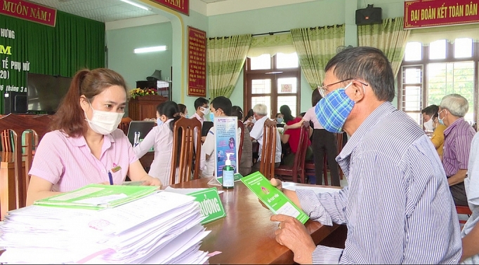 Tín dụng chính sách đồng hành cùng người yếu thế trong mùa dịch tin dung chinh sach dong hanh cung nguoi yeu the trong mua dich