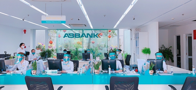 ABBANK triển khai nhiều gói ưu đãi về lãi suất cho vay và phí dịch vụ cho khách hàng abbank trien khai nhieu goi uu dai ve lai suat cho vay va phi dich vu cho khach hang