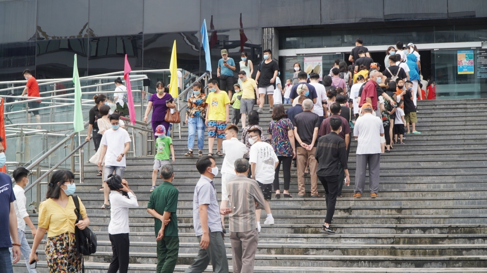 Du lịch nội địa "bùng nổ" trong 3 ngày nghỉ lễ