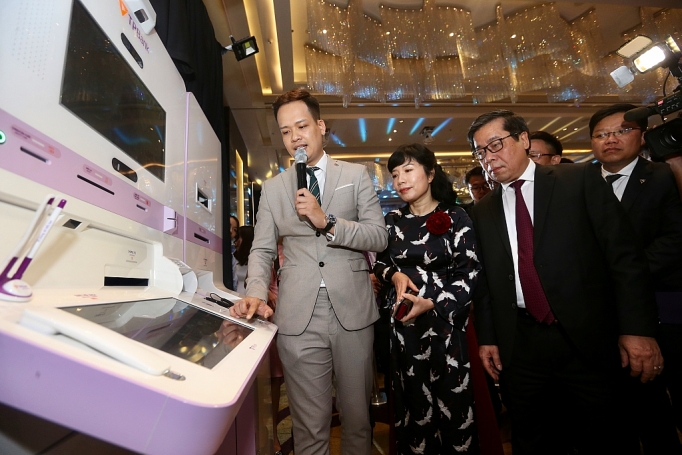 TPBank sẵn sàng chuyển đổi sang công nghệ thẻ chip nội địa tích hợp contactless tpbank san sang chuyen doi sang cong nghe the chip noi dia tich hop contactless