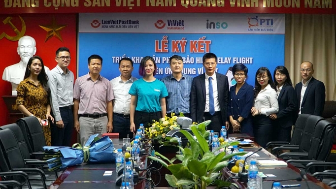 lienvietpostbank hop tac voi pti cung cap dich vu bao hiem tre chuyen bay