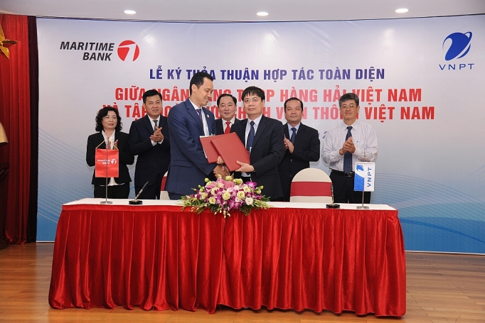 VNPT và Maritime Bank chính thức ký kết thỏa thuận hợp tác toàn diện vnpt va maritime bank chinh thuc ky ket thoa thuan hop tac toan dien