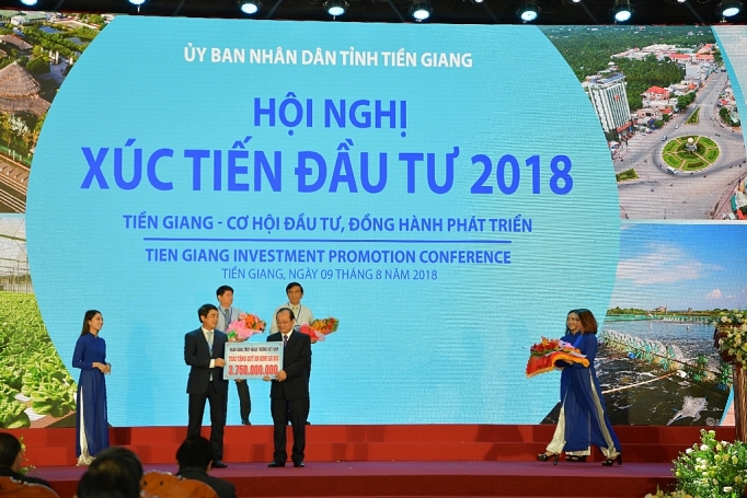 Vietcombank cam kết đồng hành phát triển kinh tế xã hội tỉnh Tiền Giang vietcombank cam ket dong hanh phat trien kinh te xa hoi tinh tien giang
