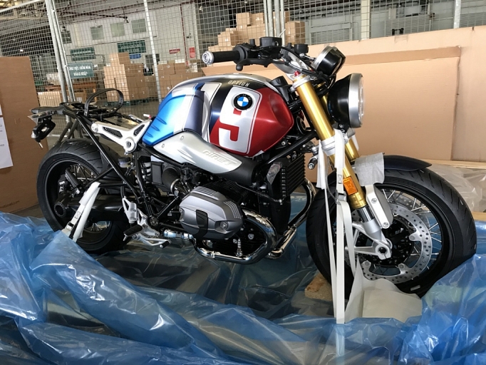 bmw r ninet spezial va k1600 grand america bat ngo xuat hien tai viet nam